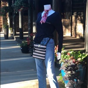 NWT Tommy Hilfiger Cross Body